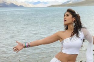 ileana hot